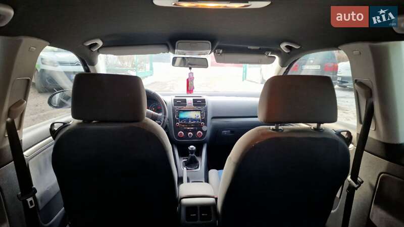 Хэтчбек Volkswagen Golf 2006 в Старом Самборе фото 42 Хэтчбек Volkswagen Golf 2006 в Старом Самборе