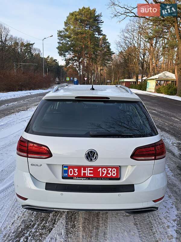 Універсал Volkswagen Golf 2019 в Луцьку