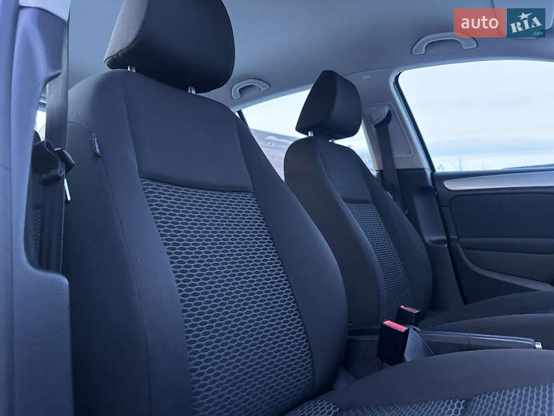 Хэтчбек Volkswagen Golf 2008 в Бердичеве фото 39 Хэтчбек Volkswagen Golf 2008 в Бердичеве