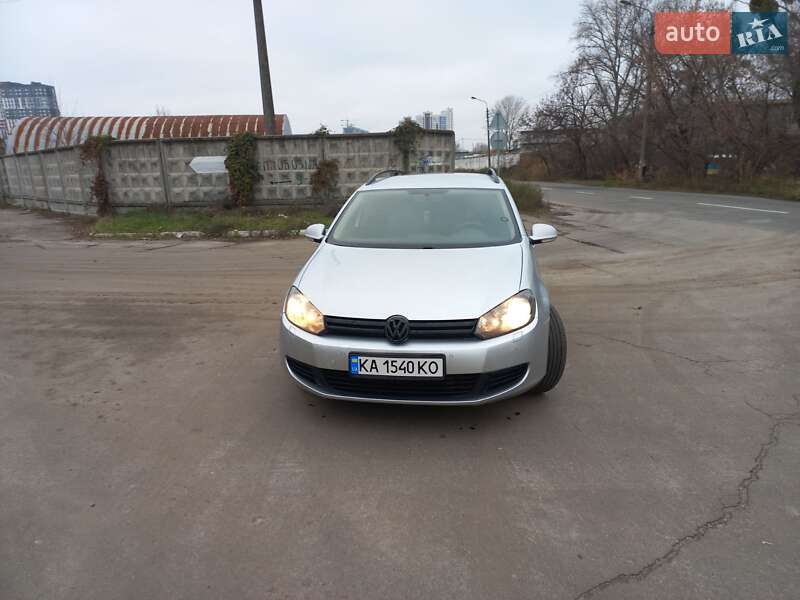 Универсал Volkswagen Golf 2011 в Киеве фото 2 Универсал Volkswagen Golf 2011 в Киеве