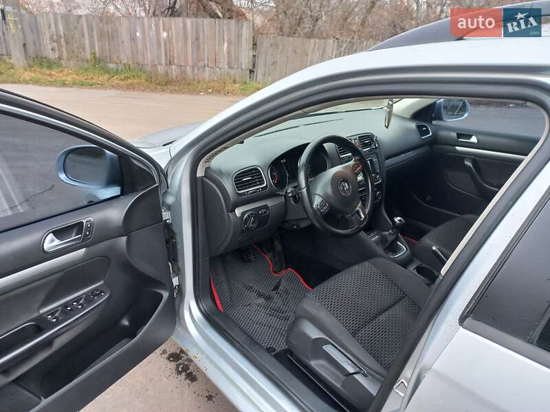 Универсал Volkswagen Golf 2011 в Киеве фото 9 Универсал Volkswagen Golf 2011 в Киеве