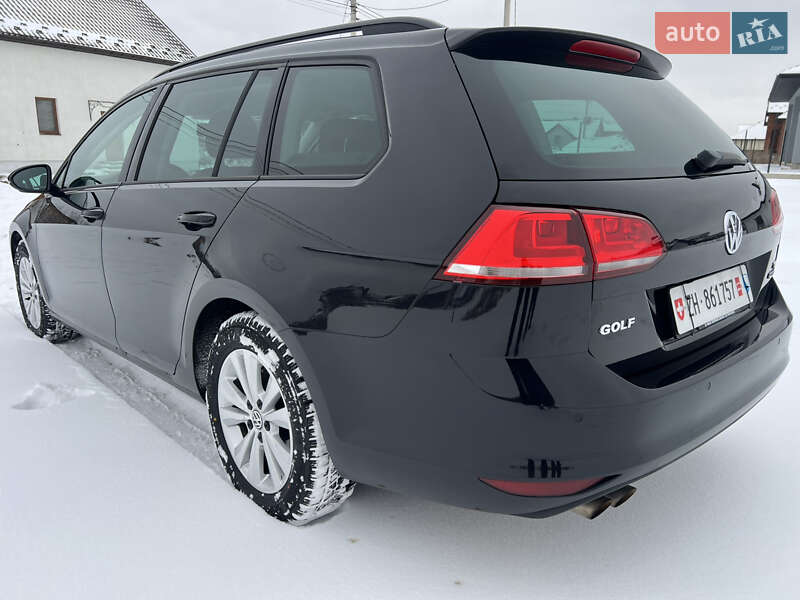 Універсал Volkswagen Golf 2015 в Луцьку