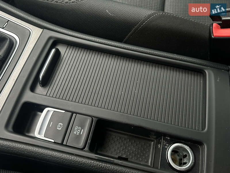 Універсал Volkswagen Golf 2015 в Луцьку