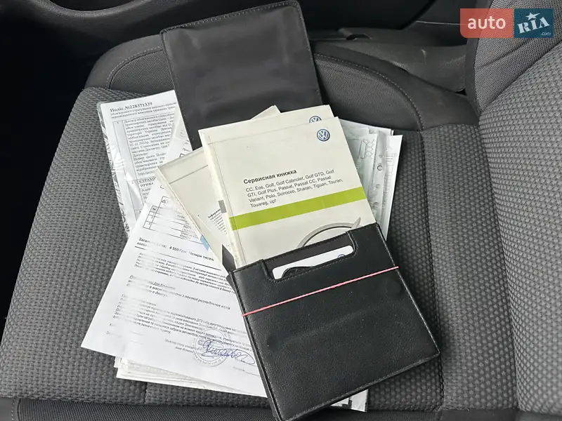 Хетчбек Volkswagen Golf 2012 в Києві документ