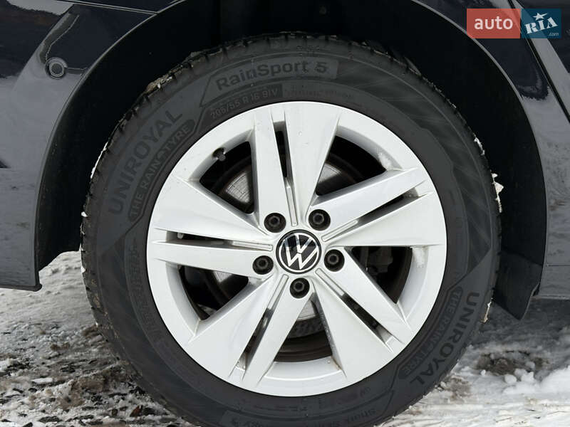 Универсал Volkswagen Golf 2022 в Луцке