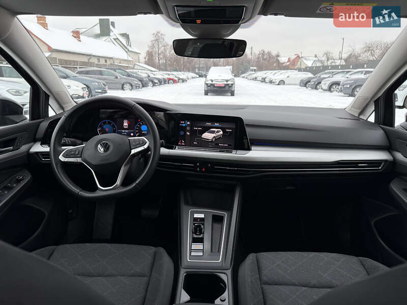 Универсал Volkswagen Golf 2022 в Луцке