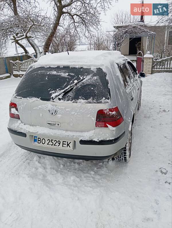 Хэтчбек Volkswagen Golf 1998 в Тернополе