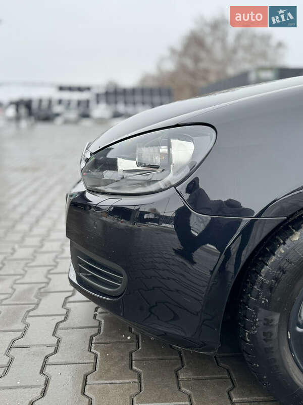 Хэтчбек Volkswagen Golf 2009 в Владимире
