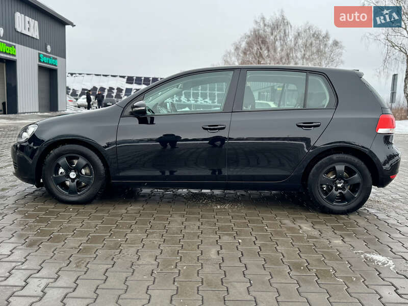 Хэтчбек Volkswagen Golf 2009 в Владимире