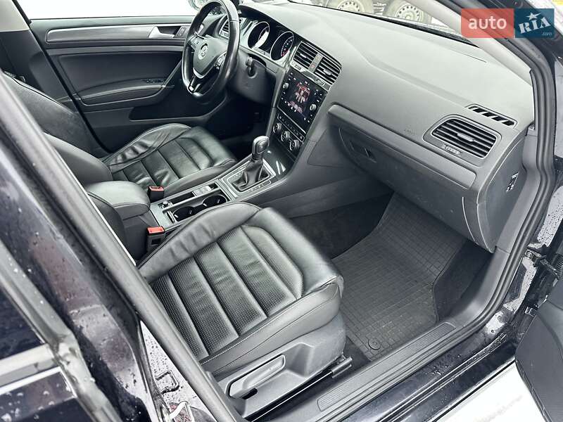 Універсал Volkswagen Golf 2019 в Луцьку фото 17 Універсал Volkswagen Golf 2019 в Луцьку