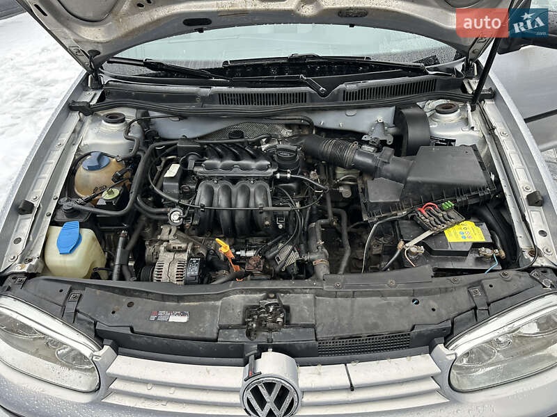 Хэтчбек Volkswagen Golf 1998 в Сокирянах