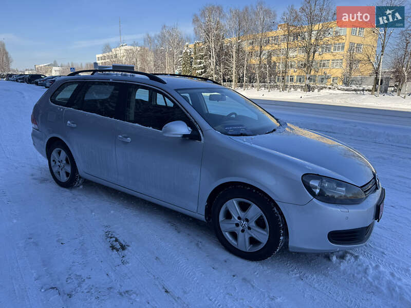 Универсал Volkswagen Golf 2011 в Белой Церкви