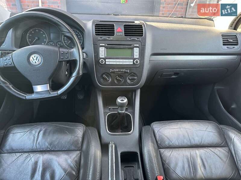 Хэтчбек Volkswagen Golf 2004 в Тернополе фото 21 Хэтчбек Volkswagen Golf 2004 в Тернополе