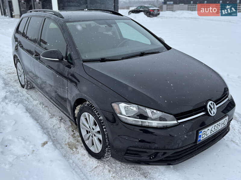 Универсал Volkswagen Golf 2019 в Львове