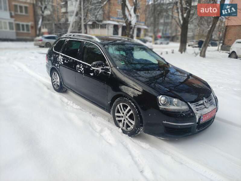 Универсал Volkswagen Golf 2009 в Каменец-Подольском