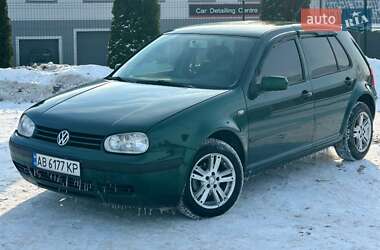 Хэтчбек Volkswagen Golf 2000 в Виннице