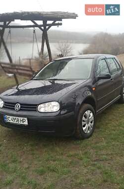 Хэтчбек Volkswagen Golf 1998 в Каменке