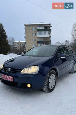 Хетчбек Volkswagen Golf 2009 в Надвірній
