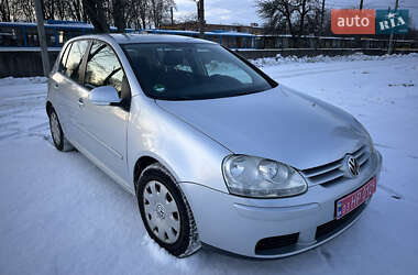 Хетчбек Volkswagen Golf 2006 в Конотопі