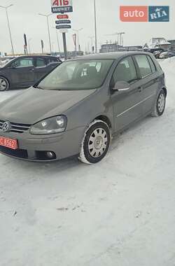 Хетчбек Volkswagen Golf 2008 в Луцьку