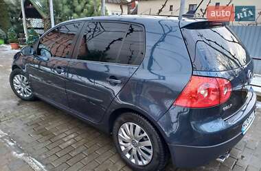 Хетчбек Volkswagen Golf 2007 в Мукачевому