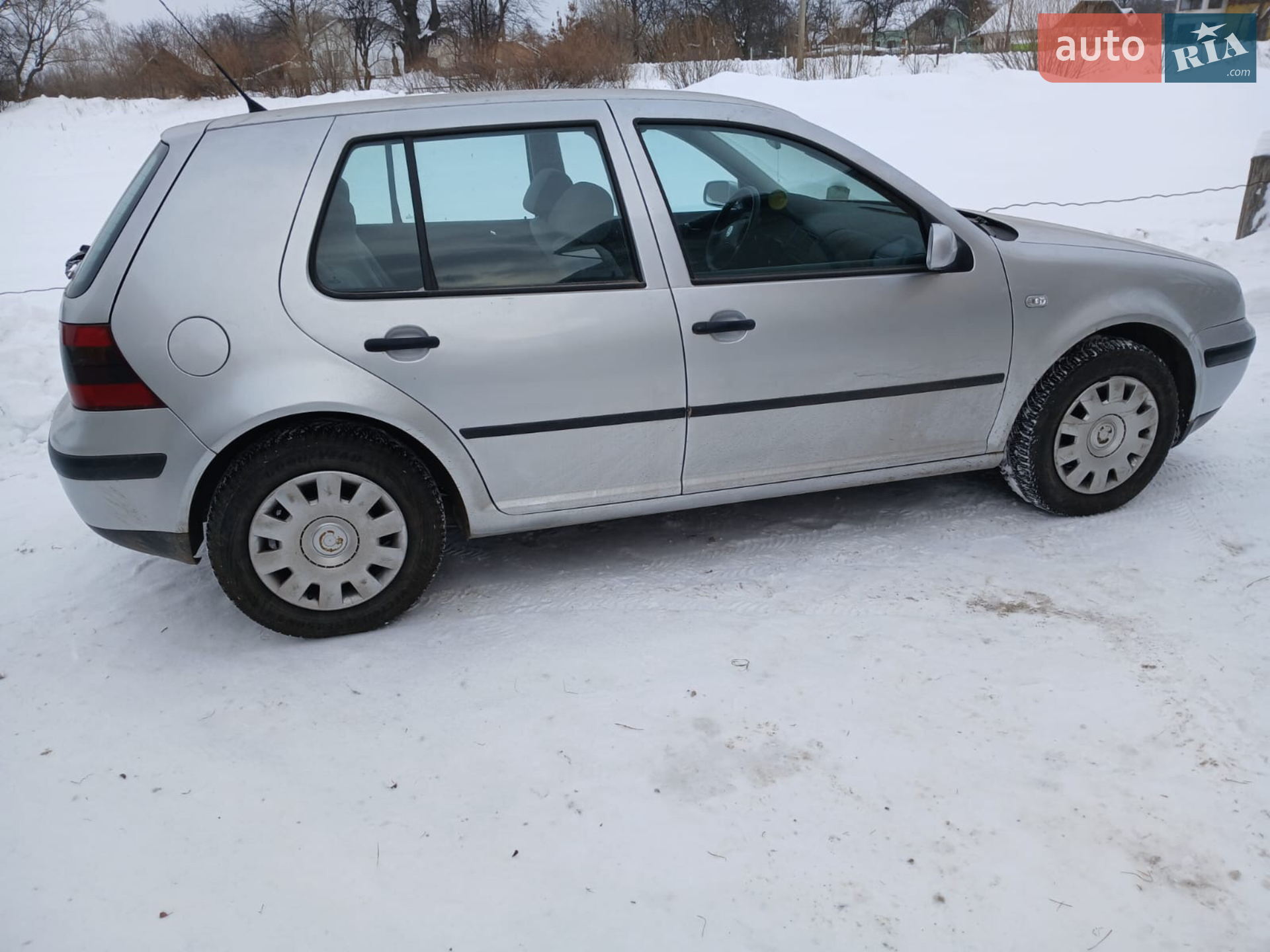Volkswagen Golf 2003 VIN WVWZZZ1JZ3W585155 фото оголошення 3 з 11