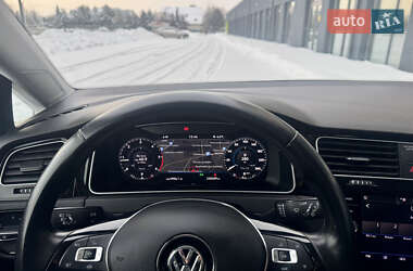 Універсал Volkswagen Golf 2020 в Луцьку