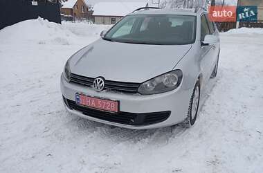 Універсал Volkswagen Golf 2009 в Луцьку