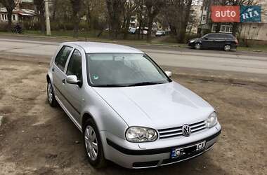 Хэтчбек Volkswagen Golf 2000 в Черновцах