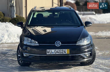 Універсал Volkswagen Golf 2018 в Стрию