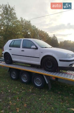 Хэтчбек Volkswagen Golf 2001 в Луцке