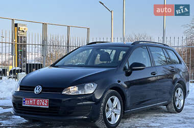 Універсал Volkswagen Golf 2015 в Рівному