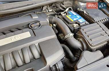 Универсал Volkswagen Golf 2009 в Чернигове