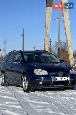 Універсал Volkswagen Golf 2009 в Вінниці