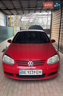 Хетчбек Volkswagen Golf 2005 в Первомайську