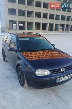 Універсал Volkswagen Golf 2001 в Тернополі