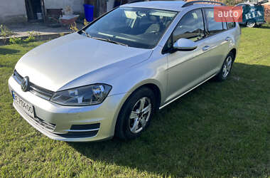 Хэтчбек Volkswagen Golf 2016 в Львове