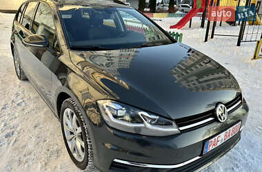 Универсал Volkswagen Golf 2017 в Ивано-Франковске