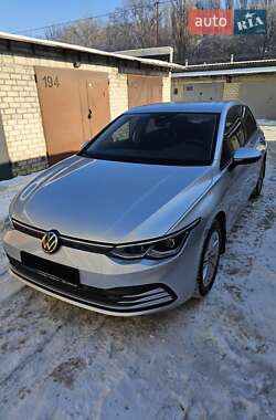 Хэтчбек Volkswagen Golf 2021 в Киеве
