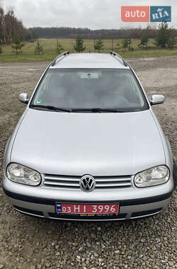 Универсал Volkswagen Golf 2002 в Богородчанах