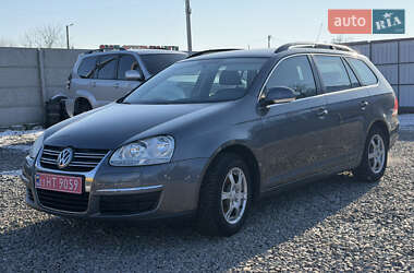 Універсал Volkswagen Golf 2009 в Лубнах