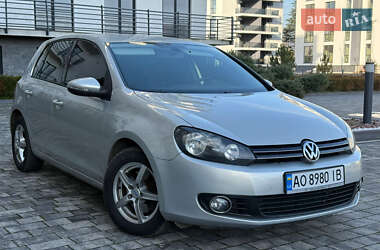 Хетчбек Volkswagen Golf 2009 в Мукачевому
