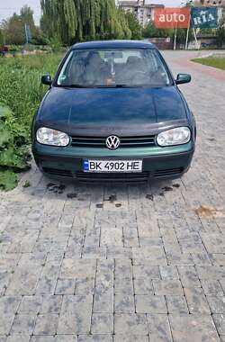 Хетчбек Volkswagen Golf 1999 в Здолбуніві