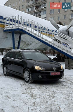 Универсал Volkswagen Golf 2011 в Луцке
