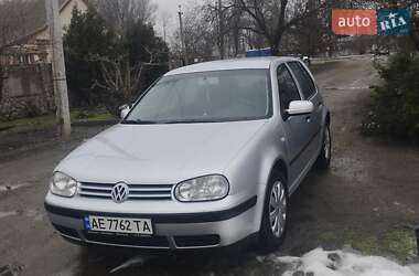 Хэтчбек Volkswagen Golf 2003 в Никополе