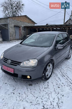 Хэтчбек Volkswagen Golf 2008 в Смеле