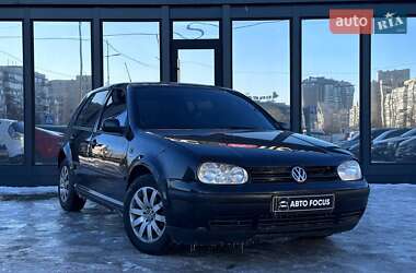 Хэтчбек Volkswagen Golf 1999 в Киеве