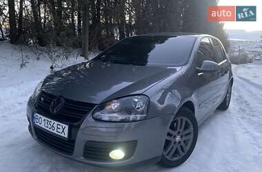 Хэтчбек Volkswagen Golf 2008 в Перемышлянах