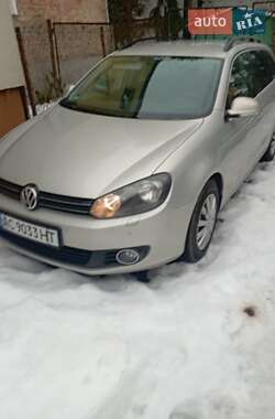 Универсал Volkswagen Golf 2009 в Луцке