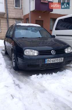 Универсал Volkswagen Golf 2001 в Тернополе